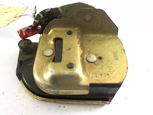 Used Rear left lock CHRYSLER VOYAGER / GRAND VOYAGER III (GS_, NS_) 2.4 i (151 hp) 21234783