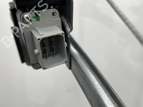 Used Rear left window mechanism Rear left window mechanism LANCIA YPSILON (312_) 0.9 TwinAir (312.PXG11, 312.PXG1A, 312.YXG11, 312.YXG1A) (86 hp) 22415082 22415082