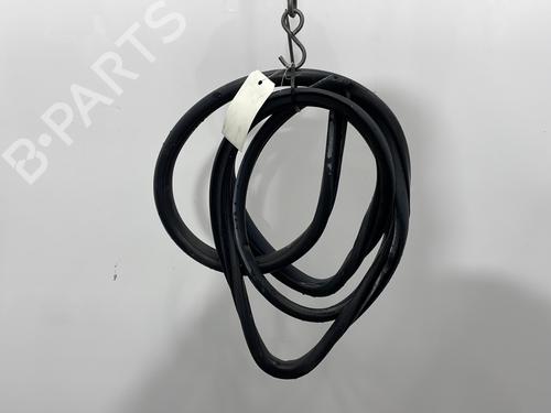 rubber-door-seal-toyota-prius-plus-_w4_-2011-32373718 main image