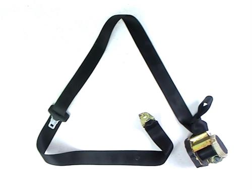 Gurtstraffer links hinten MERCEDES-BENZ C-CLASS (W203) C 270 CDI (203.016) | BP20411464C89 