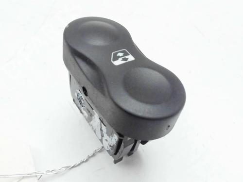 Used Right front window switch Right front window switch DACIA DUSTER (HS_) 1.5 dCi (HSMC) (107 hp) 20388051 20388051