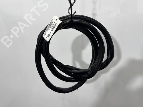 BP31761495C142 main image