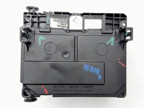 Used Fuse box Fuse box PEUGEOT 407 (6D_) 2.0 HDi 135 (6DRHRH, 6DRHRE, 6DRHRG, 6DRHRJ) (136 hp) 40224727 40224727