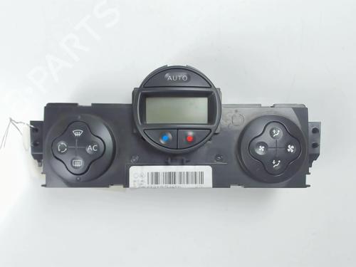 Used Climate control RENAULT MEGANE II (BM0/1_, CM0/1_) 1.9 dCi (131 hp) 20468197