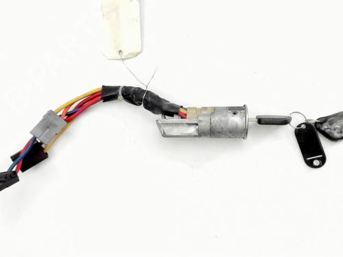 Used Ignition barrel PEUGEOT 106 I (1A, 1C) 1.1 (60 hp) 31074455