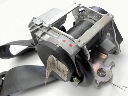 Front left seatbelt NISSAN QASHQAI I (J10, NJ10) 1.5 dCi | BP32273724I26