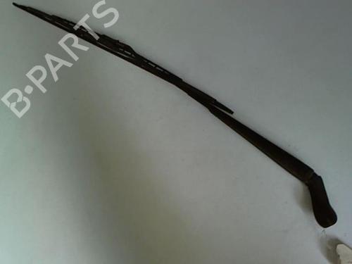 Used Front windshield wiper arm CHRYSLER VOYAGER / GRAND VOYAGER III (GS_, NS_) 2.5 TD (116 hp) 20457332