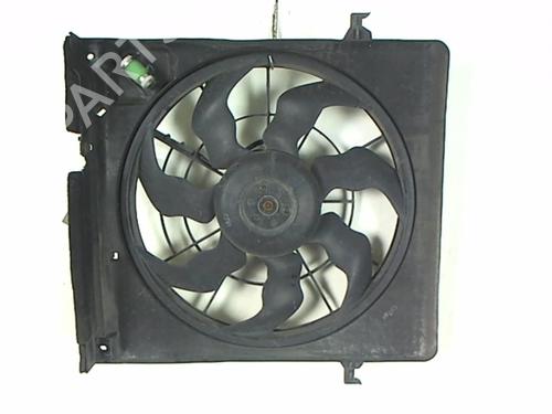 Used Radiator fan Radiator fan HYUNDAI i30 (FD) 1.6 CRDi (116 hp) 20466558 20466558