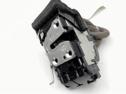 front-left-lock-renault-kadjar-ha_-hl_-2015-33701867 main image