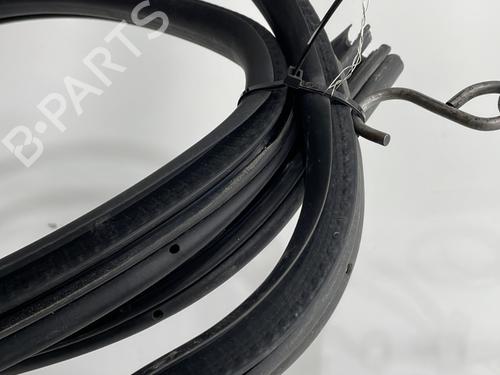 Rubber door seal JEEP CHEROKEE (KJ) 2.8 CRD 4x4 | BP28677229C142 