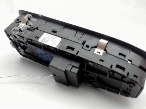 Used Left front window switch Left front window switch RENAULT CLIO V (B7_) 1.5 Blue dCi 85 (B7AG) (86 hp) 33894942 33894942