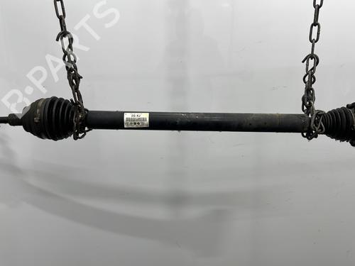 Drivaksel fortil Højre VW TOURAN (1T1, 1T2) 1.9 TDI (105 hp) 31053321