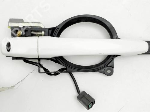 Used Front right exterior door handle MITSUBISHI OUTLANDER III (GG_W, GF_W, ZJ, ZL, ZK) 2.4 Hybrid 4WD (GG3W) (208 hp) 26666445