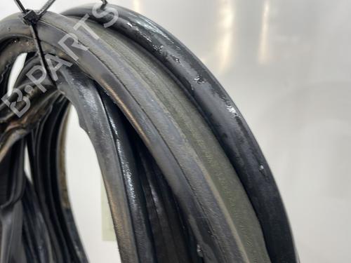 rubber-door-seal-toyota-corolla-_e12_-2001-2002-2003-2004-2005-2006-2007-2008-23182191 main image