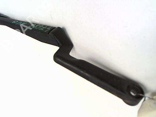 Front windshield wiper arm VW POLO III (6N1) 64 1.9 D | BP20471335C143 
