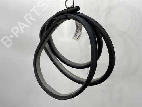 rubber-door-seal-toyota-yaris-_p9_-2005-2006-2007-2008-2009-2010-2011-2012-2013-2014-25927060 main image