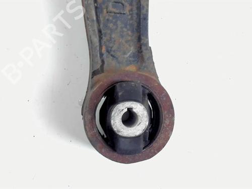 Used Right front suspension arm Right front suspension arm RENAULT LAGUNA I (B56_, 556_) 2.0 (109 hp) 20428996 20428996