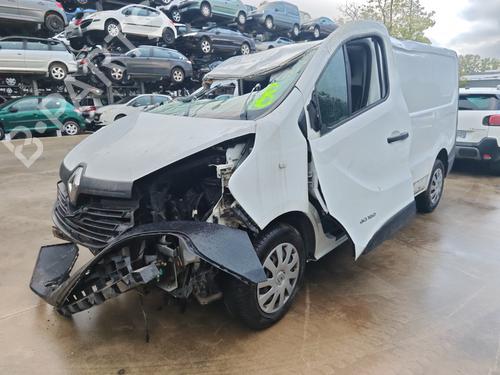 Brugte RENAULT TRAFIC III Van (FG_) 1.6 dCi 115 (FGMD) (116 hp) 4392229