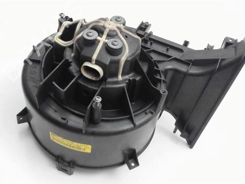 Used Heater blower motor Heater blower motor SAAB 9-3 (YS3F, E79, D79, D75) 1.9 TiD (120 hp) 21240490 21240490