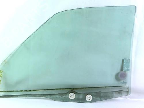 Used Front right door window Front right door window CHRYSLER VOYAGER / GRAND VOYAGER III (GS_, NS_) [1992-2001] 25265234 25265234