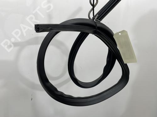 Rubber door seal TOYOTA YARIS (_P1_) 1.3 (SCP12_, SCP13_, SCP12R, SCP13R) | BP29603905C142 