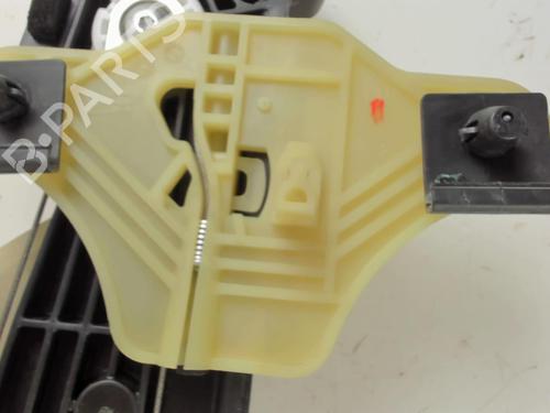 Used Front left window mechanism Front left window mechanism RENAULT CLIO V (B7_) 1.5 Blue dCi 85 (B7AG) (86 hp) 20421113 20421113