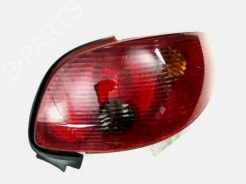 Used Right taillight Right taillight 20422111 20422111