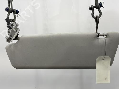 Used Right sun visor Right sun visor AUDI A5 (8T3) 3.0 TDI quattro (240 hp) 22330213 22330213