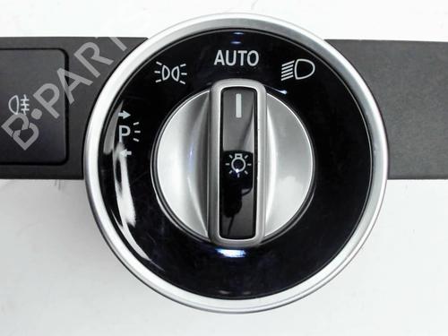Used Headlight switch MERCEDES-BENZ A-CLASS (W176) A 200 CDI (176.001) (136 hp) 20386770