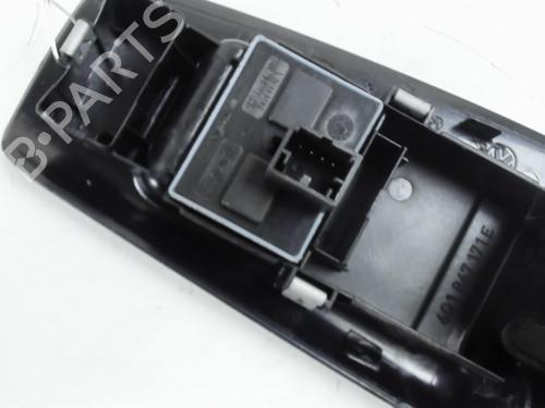 Used Left front window switch Left front window switch VW POLO IV (9N_, 9A_) 1.2 (60 hp) 30689095 30689095
