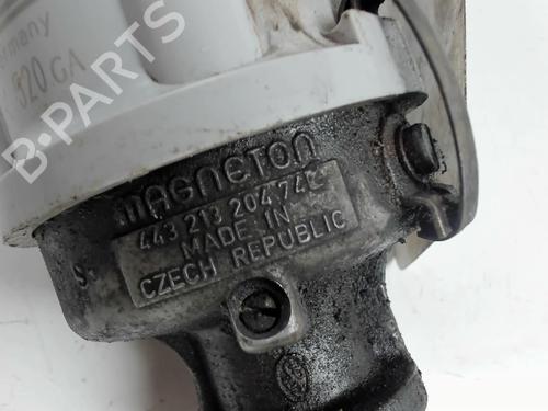 Used Ignition distributor Ignition distributor SKODA FELICIA I Estate (6U5) 1.3 (68 hp) 21238115 21238115