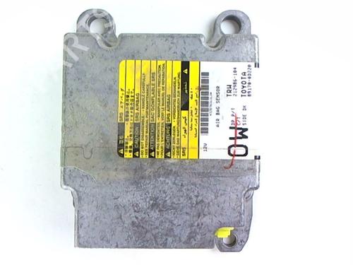 Kollisjonspute styreenhet TOYOTA YARIS (_P9_) 1.3 VVT-i (SCP90_, SCP90R) (87 hp) 20448352