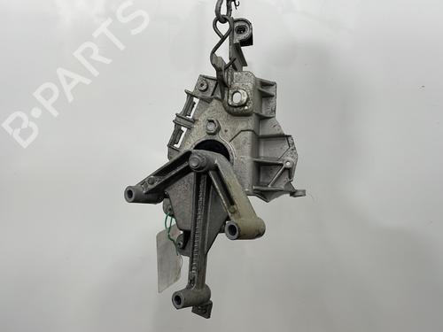 Getriebehalter für RENAULT CLIO II (BB_, CB_) 1.2 16V (BB05, BB0W, BB11, BB27, BB2T, BB2U, BB2V, CB05,... (75 hp) 29338412