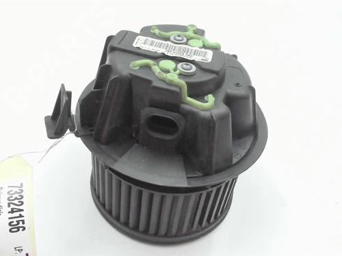 Used Heater blower motor Heater blower motor DACIA SANDERO 1.5 dCi (86 hp) 20468566 20468566