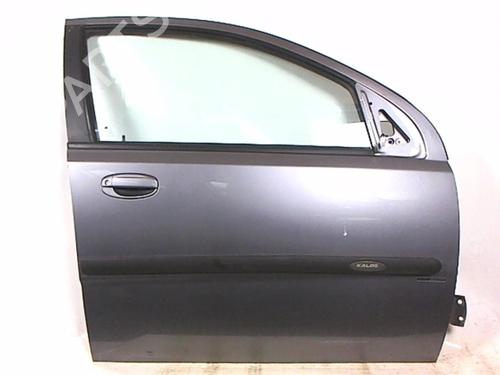 Used Right front door CHEVROLET AVEO / KALOS Hatchback (T200) 1.4 16V (94 hp) 20459270