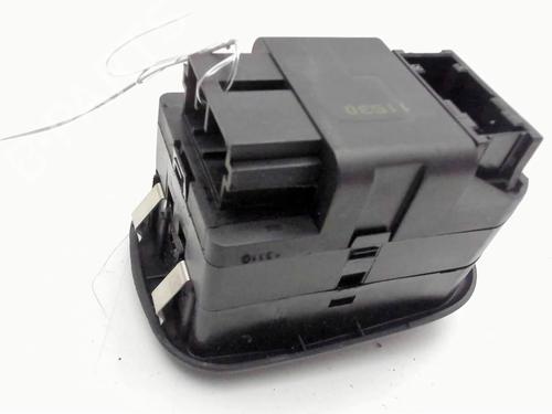 Used Left front window switch Left front window switch PEUGEOT 206 Hatchback (2A/C) [1998-2012] 36337718 36337718