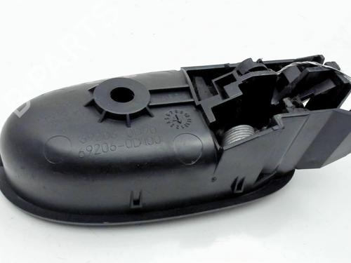 Used Front left interior door handle Front left interior door handle TOYOTA YARIS (_P9_) 1.4 D-4D (NLP90_, NLP90R) (90 hp) 32786853 32786853