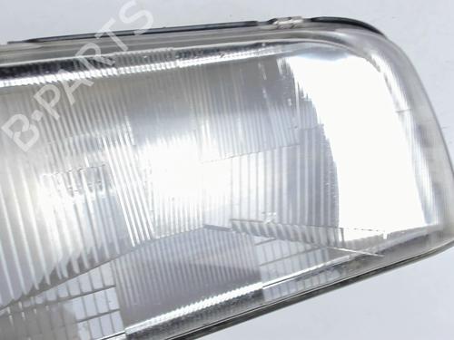 Used Right headlight Right headlight VOLVO 850 (854) 2.4 (170 hp) 20389606 20389606