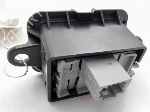 Used Switch Switch RENAULT MEGANE III Hatchback (BZ0/1_, B3_) 1.5 dCi (86 hp) 39575778 39575778