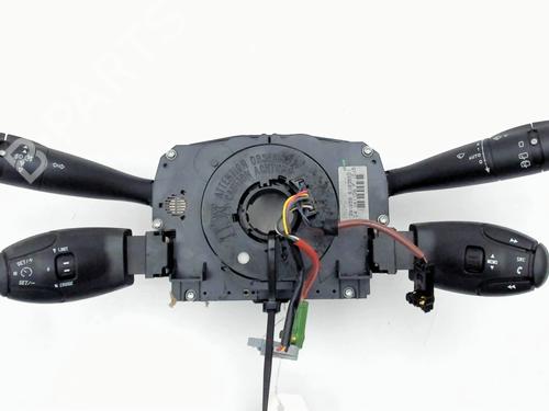 Used Steering column stalk PEUGEOT 407 SW (6E_, 6D_) 2.0 HDi 135 (136 hp) 32786900