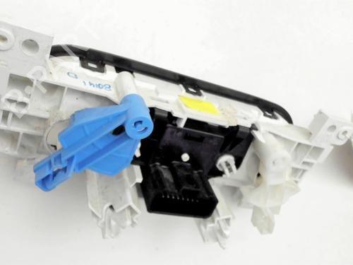 Used Climate control Climate control 36900426 36900426