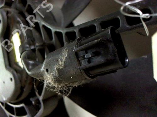 Used Radiator fan Radiator fan HYUNDAI ELANTRA III (XD) 2.0 CRDi (113 hp) 20466079 20466079