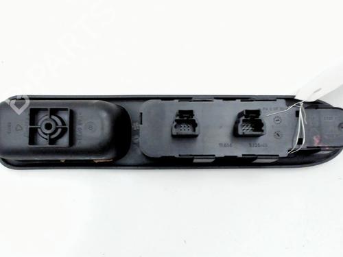 Used Left front window switch Left front window switch PEUGEOT 307 (3A/C) 1.6 HDi 110 (109 hp) 36438504 36438504