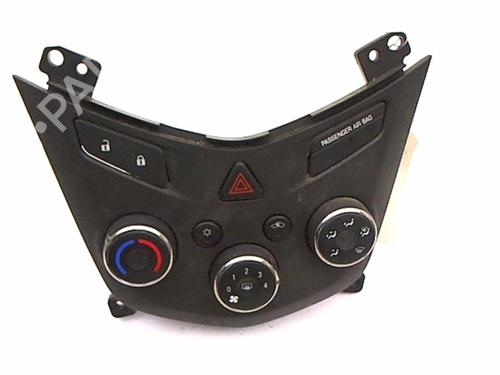 Used Climate control CHEVROLET AVEO Hatchback (T300) 1.2 (86 hp) 20449178