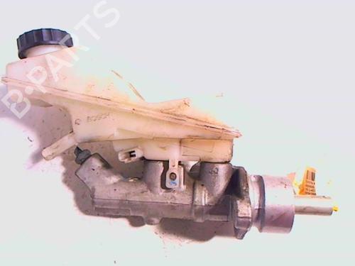 Used Brake master cylinder TOYOTA AVENSIS (_T25_) 2.0 D-4D (CDT250_, CDT250R) (116 hp) 20456578