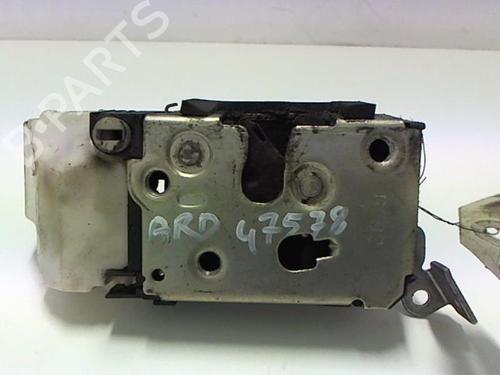 Cerradura puerta trasera derecha FIAT MULTIPLA (186_) 1.9 JTD 105 (186AXB1A) (105 hp) 20474011