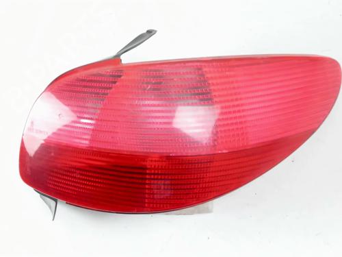 Right taillight PEUGEOT 206 Hatchback (2A/C) 1.4 HDi eco 70 | BP27091867C35 