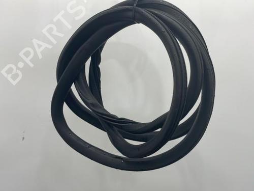 Used Rubber door seal OPEL ADAM (M13) 1.4 (87 hp) 20393505