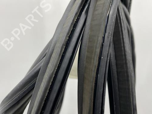 Used Rubber door seal Rubber door seal CITROËN BERLINGO / BERLINGO FIRST Box Body/MPV (M_) 1.6 HDI 75 (MB9HW) (75 hp) 24508357 24508357