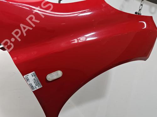Used Right front fenders Right front fenders 39104233 39104233